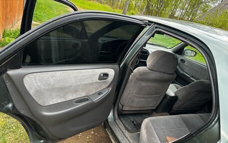 Mazda 626, 1997 год, 380 000 рублей, 9 фотография