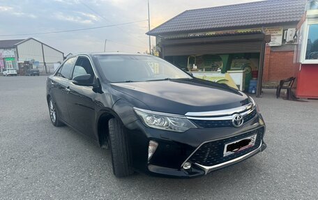 Toyota Camry, 2016 год, 1 850 000 рублей, 3 фотография