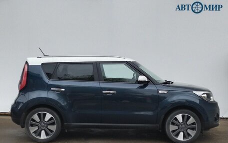 KIA Soul II рестайлинг, 2018 год, 1 760 000 рублей, 4 фотография