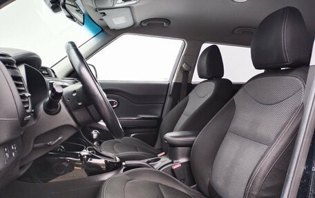 KIA Soul II рестайлинг, 2018 год, 1 760 000 рублей, 10 фотография