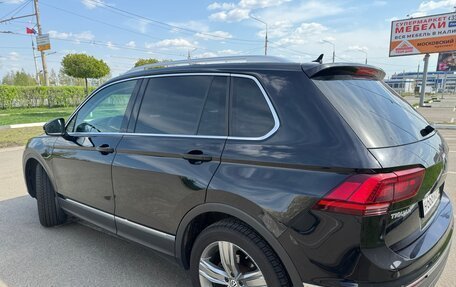 Volkswagen Tiguan II, 2017 год, 2 400 000 рублей, 6 фотография
