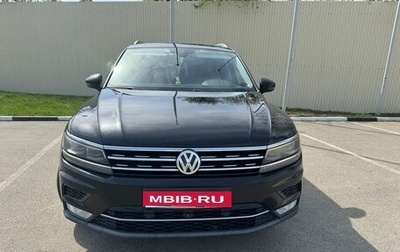 Volkswagen Tiguan II, 2017 год, 2 400 000 рублей, 1 фотография