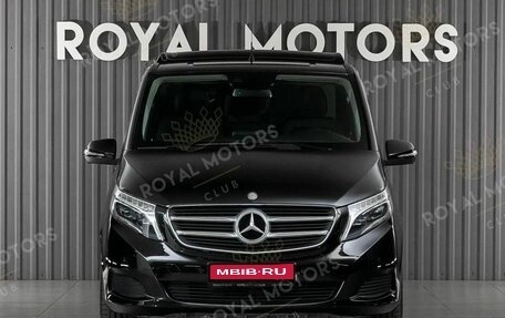 Mercedes-Benz V-Класс, 2014 год, 4 990 000 рублей, 1 фотография