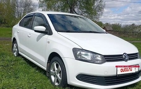 Volkswagen Polo VI (EU Market), 2014 год, 1 100 000 рублей, 2 фотография