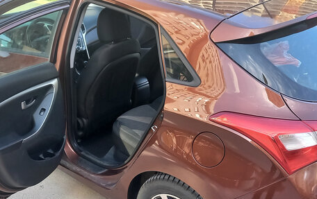 Hyundai i30 II рестайлинг, 2013 год, 875 000 рублей, 2 фотография