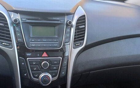 Hyundai i30 II рестайлинг, 2013 год, 875 000 рублей, 19 фотография