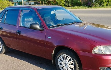 Daewoo Nexia I рестайлинг, 2010 год, 237 000 рублей, 2 фотография