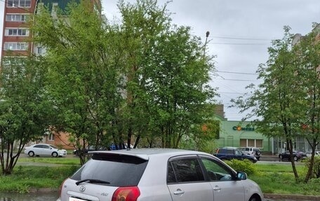 Toyota Corolla, 2004 год, 620 000 рублей, 3 фотография