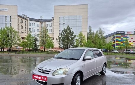 Toyota Corolla, 2004 год, 620 000 рублей, 5 фотография