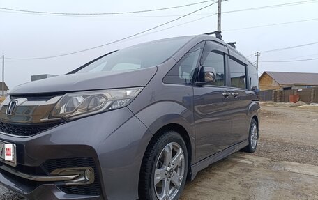 Honda Stepwgn IV, 2016 год, 1 850 000 рублей, 4 фотография