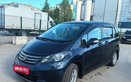Honda Freed I, 2009 год, 1 150 000 рублей, 2 фотография
