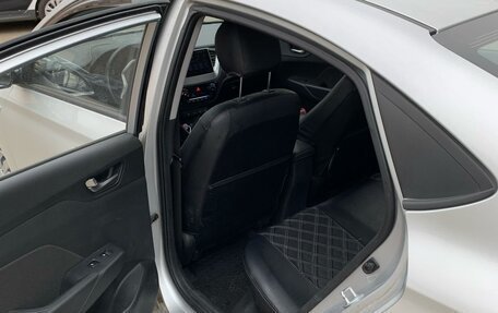 Hyundai Solaris II рестайлинг, 2019 год, 1 300 000 рублей, 6 фотография