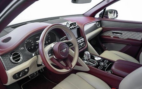 Bentley Bentayga I, 2021 год, 23 500 000 рублей, 7 фотография