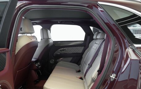 Bentley Bentayga I, 2021 год, 23 500 000 рублей, 10 фотография