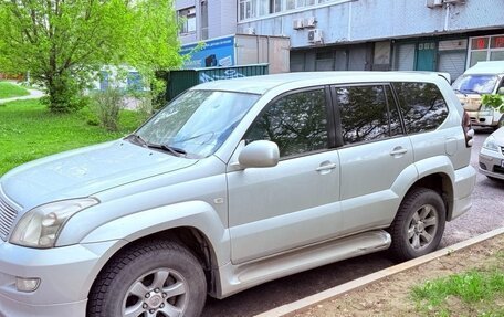 Toyota Land Cruiser Prado 120 рестайлинг, 2008 год, 2 000 000 рублей, 8 фотография