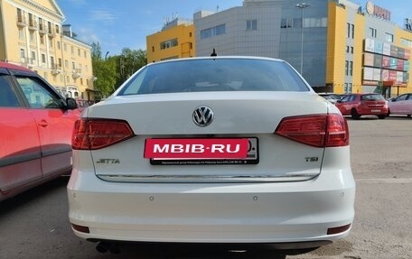 Volkswagen Jetta VI, 2017 год, 1 650 000 рублей, 13 фотография
