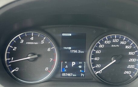 Mitsubishi Outlander III рестайлинг 3, 2021 год, 2 800 000 рублей, 14 фотография