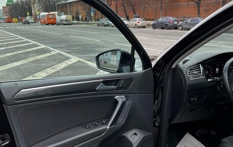 Volkswagen Tiguan II, 2017 год, 2 489 000 рублей, 14 фотография