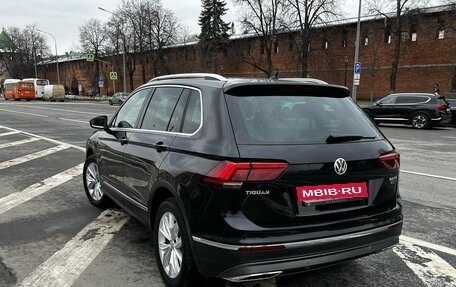 Volkswagen Tiguan II, 2017 год, 2 489 000 рублей, 3 фотография