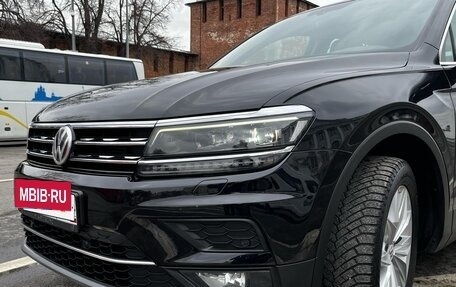 Volkswagen Tiguan II, 2017 год, 2 489 000 рублей, 10 фотография
