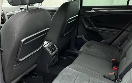 Volkswagen Tiguan II, 2017 год, 2 489 000 рублей, 25 фотография