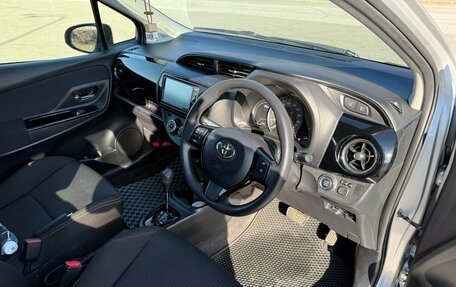 Toyota Vitz, 2019 год, 850 000 рублей, 8 фотография