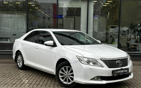 Toyota Camry, 2012 год, 1 570 000 рублей, 3 фотография