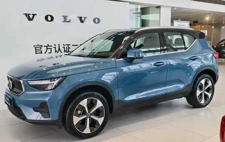 Volvo XC40 I, 2022 год, 2 579 000 рублей, 2 фотография