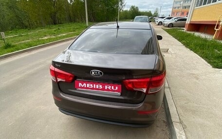 KIA Rio III рестайлинг, 2016 год, 1 200 000 рублей, 4 фотография