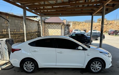 Hyundai Solaris II рестайлинг, 2019 год, 1 280 000 рублей, 4 фотография