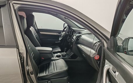 KIA Sorento II рестайлинг, 2012 год, 1 249 000 рублей, 19 фотография