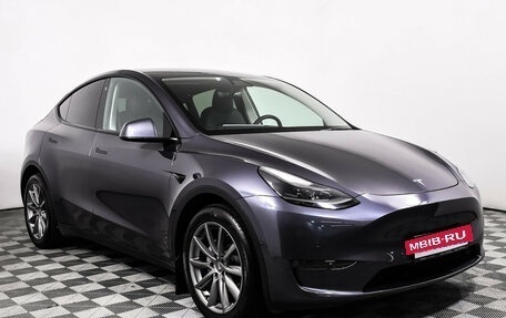 Tesla Model Y I, 2021 год, 4 149 000 рублей, 3 фотография