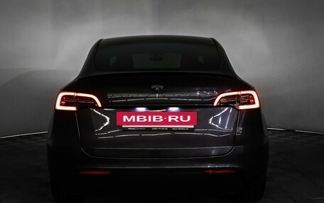 Tesla Model Y I, 2021 год, 4 149 000 рублей, 19 фотография