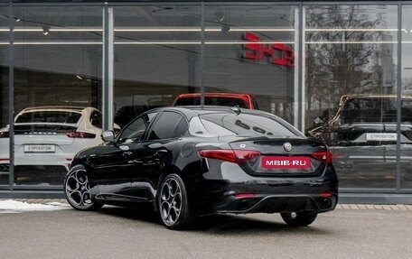 Alfa Romeo Giulia II, 2021 год, 3 547 000 рублей, 3 фотография