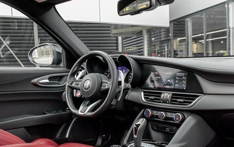 Alfa Romeo Giulia II, 2021 год, 3 547 000 рублей, 30 фотография