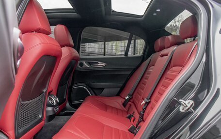 Alfa Romeo Giulia II, 2021 год, 3 547 000 рублей, 28 фотография