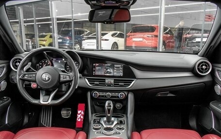 Alfa Romeo Giulia II, 2021 год, 3 547 000 рублей, 31 фотография