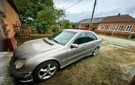 Mercedes-Benz C-Класс, 2004 год, 750 000 рублей, 7 фотография