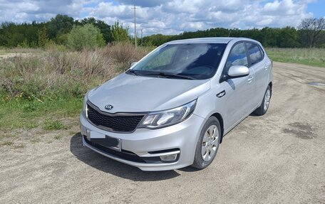 KIA Rio III рестайлинг, 2017 год, 1 055 000 рублей, 2 фотография