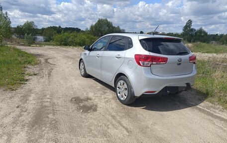 KIA Rio III рестайлинг, 2017 год, 1 055 000 рублей, 5 фотография