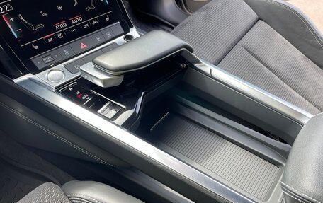 Audi e-tron I, 2020 год, 4 500 000 рублей, 16 фотография