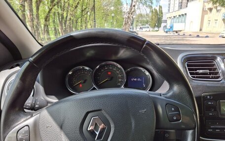 Renault Sandero II рестайлинг, 2018 год, 1 000 000 рублей, 4 фотография