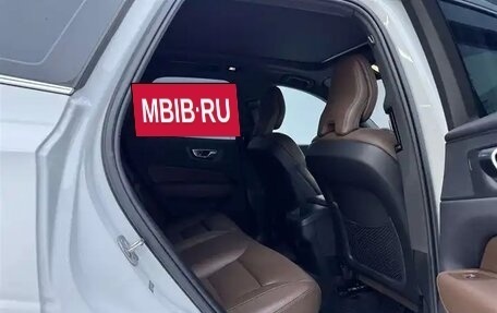 Volvo XC60 II, 2022 год, 3 079 000 рублей, 18 фотография