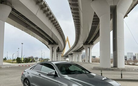 Mercedes-Benz E-Класс, 2011 год, 1 149 000 рублей, 3 фотография