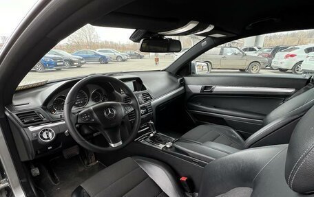 Mercedes-Benz E-Класс, 2011 год, 1 149 000 рублей, 6 фотография