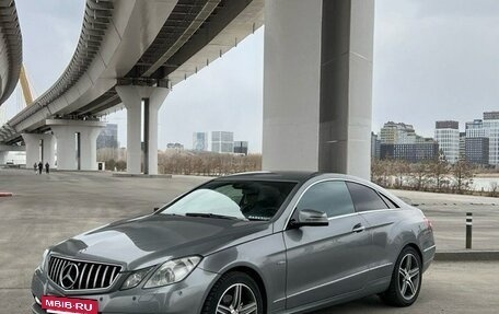 Mercedes-Benz E-Класс, 2011 год, 1 149 000 рублей, 2 фотография
