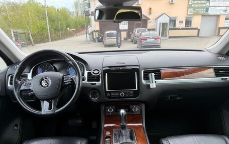 Volkswagen Touareg III, 2013 год, 2 099 000 рублей, 6 фотография