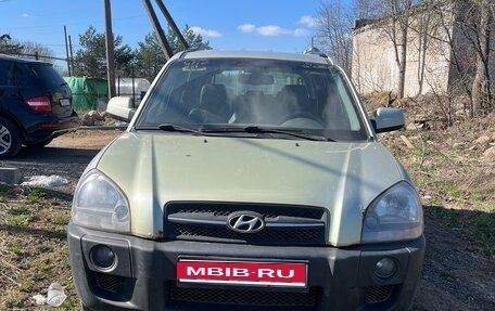 Hyundai Tucson III, 2005 год, 600 000 рублей, 1 фотография