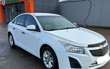 Chevrolet Cruze II, 2012 год, 670 000 рублей, 6 фотография