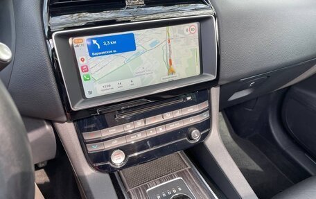 Jaguar F-Pace, 2016 год, 2 499 000 рублей, 20 фотография